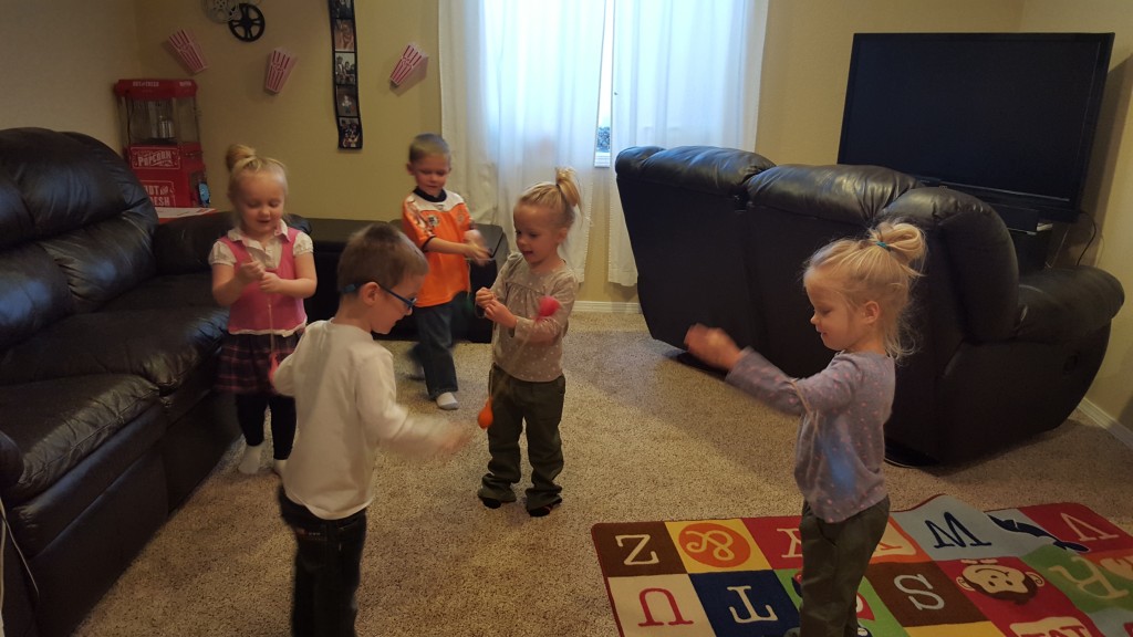 Idaho Falls Preschool Winter Fun: Homemade Yo Yo | Little Castle Preschool